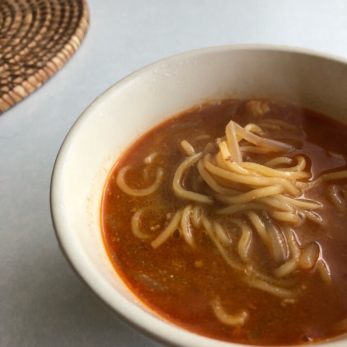 ユッケジャン風ラーメン